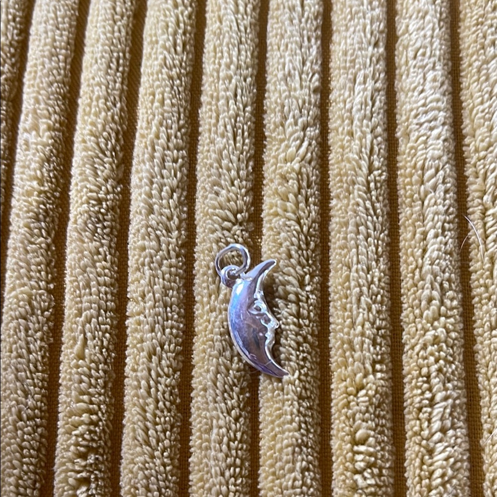 Elegant Sterling Silver Crescent Moon charm/pendant